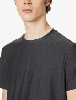 Vuori Strato Tech Regular-fit Stretch-woven T-shirt -Fit & Flow Clothing Sales Store R03944699 CHARCOALHEATHER ALT04