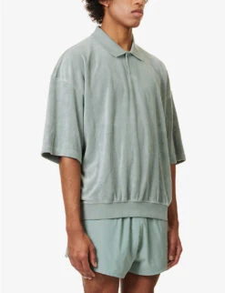 ESSENTIALS Brand-patch Relaxed-fit Bamboo-blend Polo Shirt -Fit & Flow Clothing Sales Store R04126200 SYCAMORE ALT02