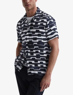 Reiss Oakland Abstract-print Recycled-polyester Shirt -Fit & Flow Clothing Sales Store R04169090 NAVYWHITE ALT02