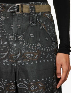 Sacai Bandana-print Wide-leg Regular-fit Cotton-twill Trousers -Fit & Flow Clothing Sales Store R04182048 GREY ALT04